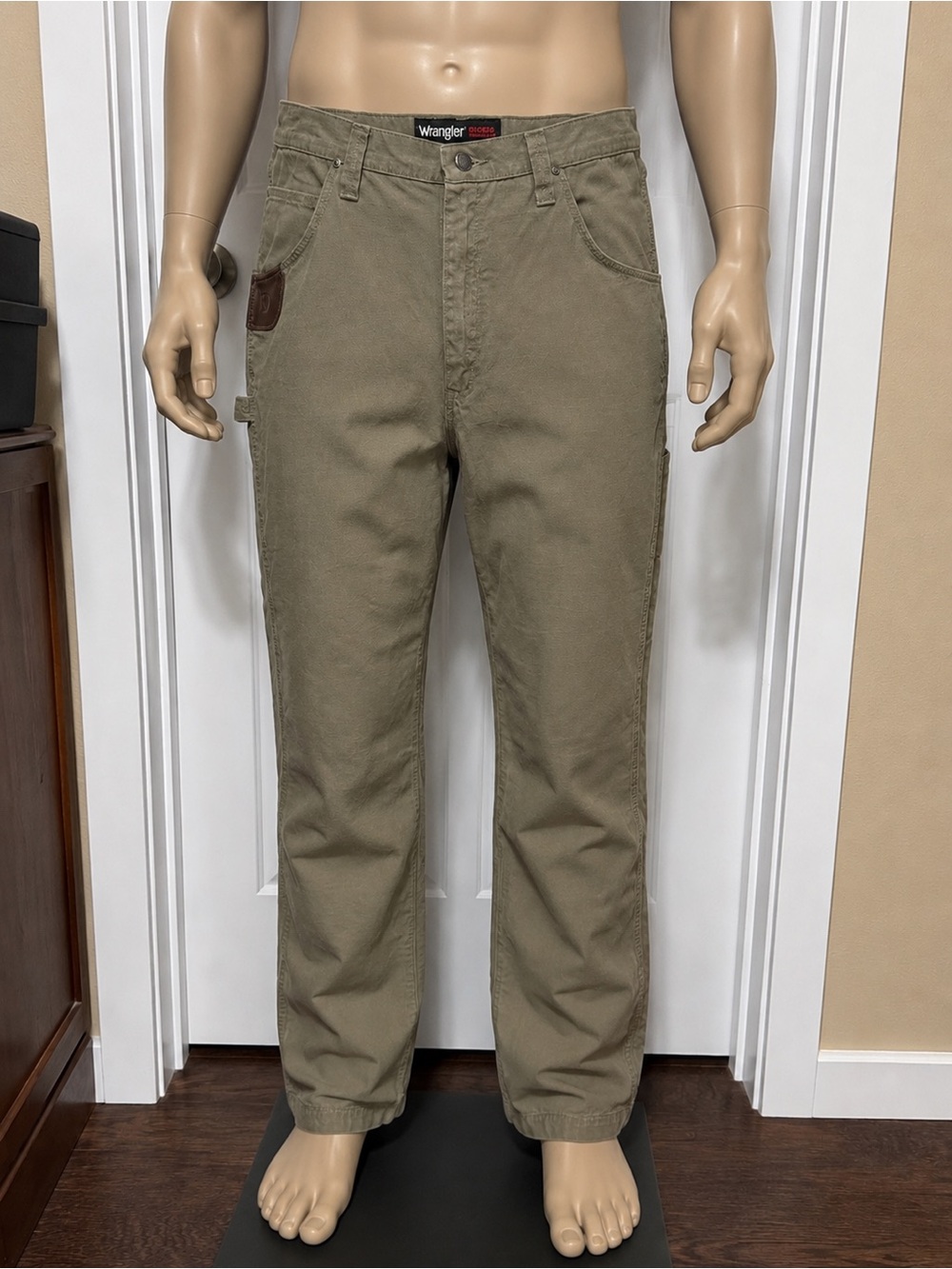 Wrangler Riggs Workwear Carpenter Pants Men’s Khaki Utility Work Pants Chores